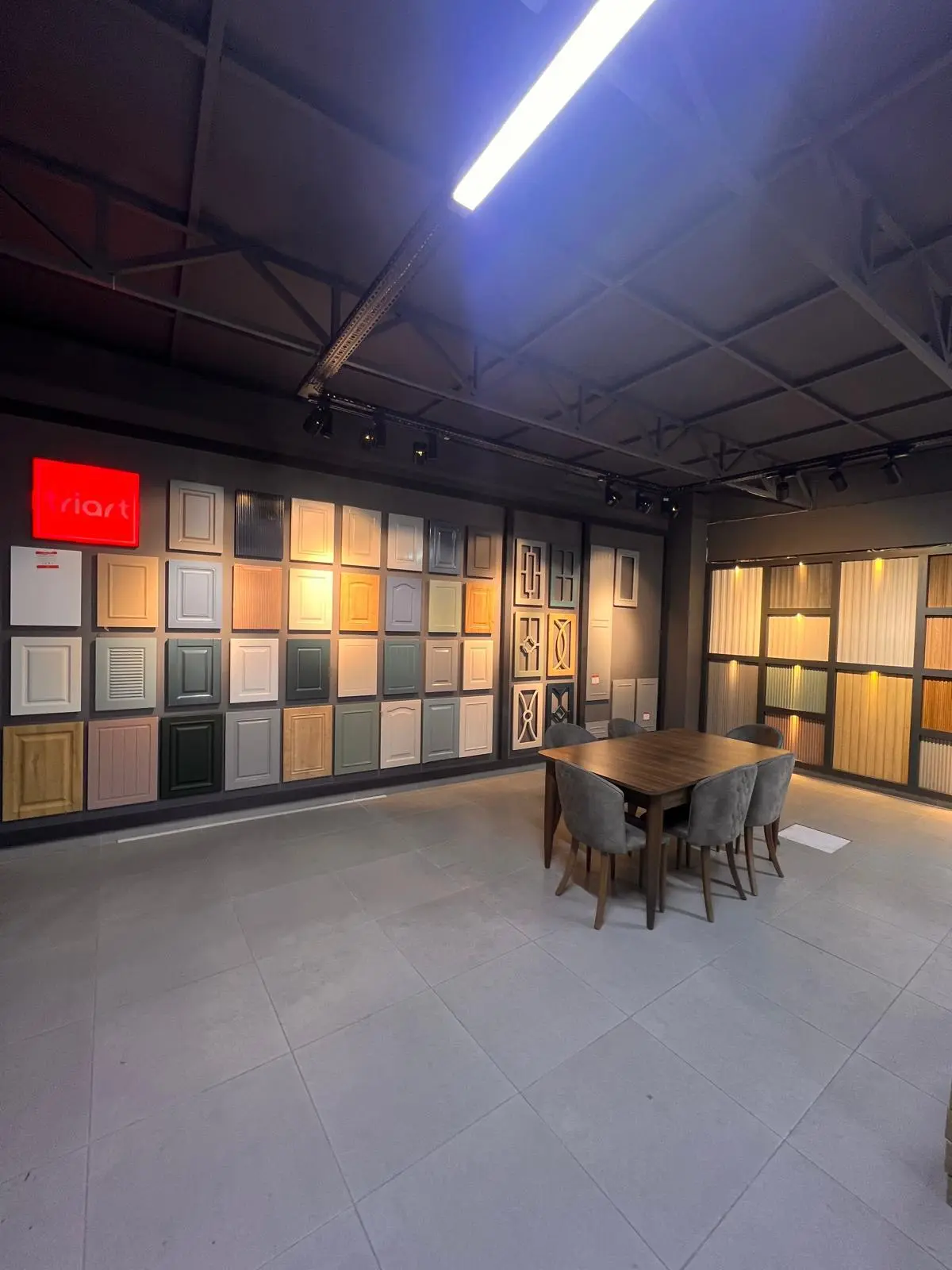 Showroom